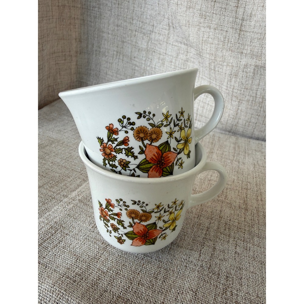 Vintage Corelle Corning Wildflower Spring Bouquet Coffee Cups Mugs Set of 2 USA